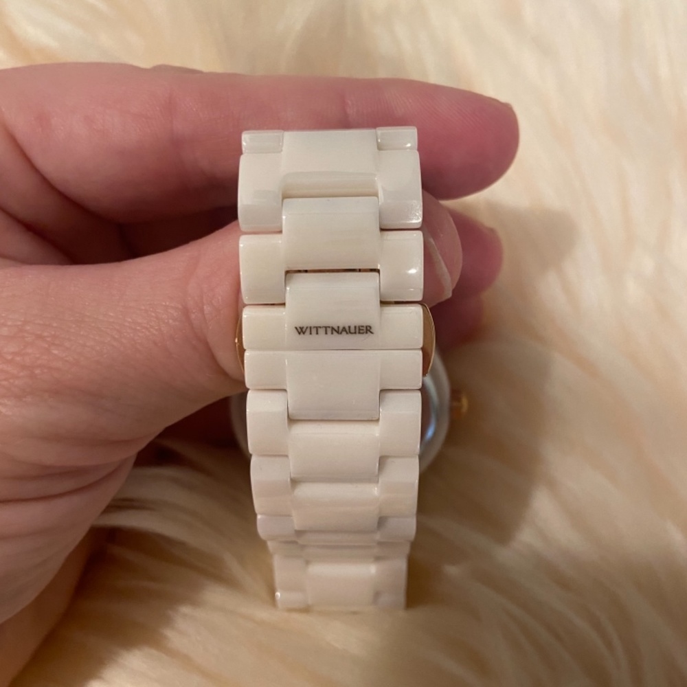 Watch - Picture 5 of 6